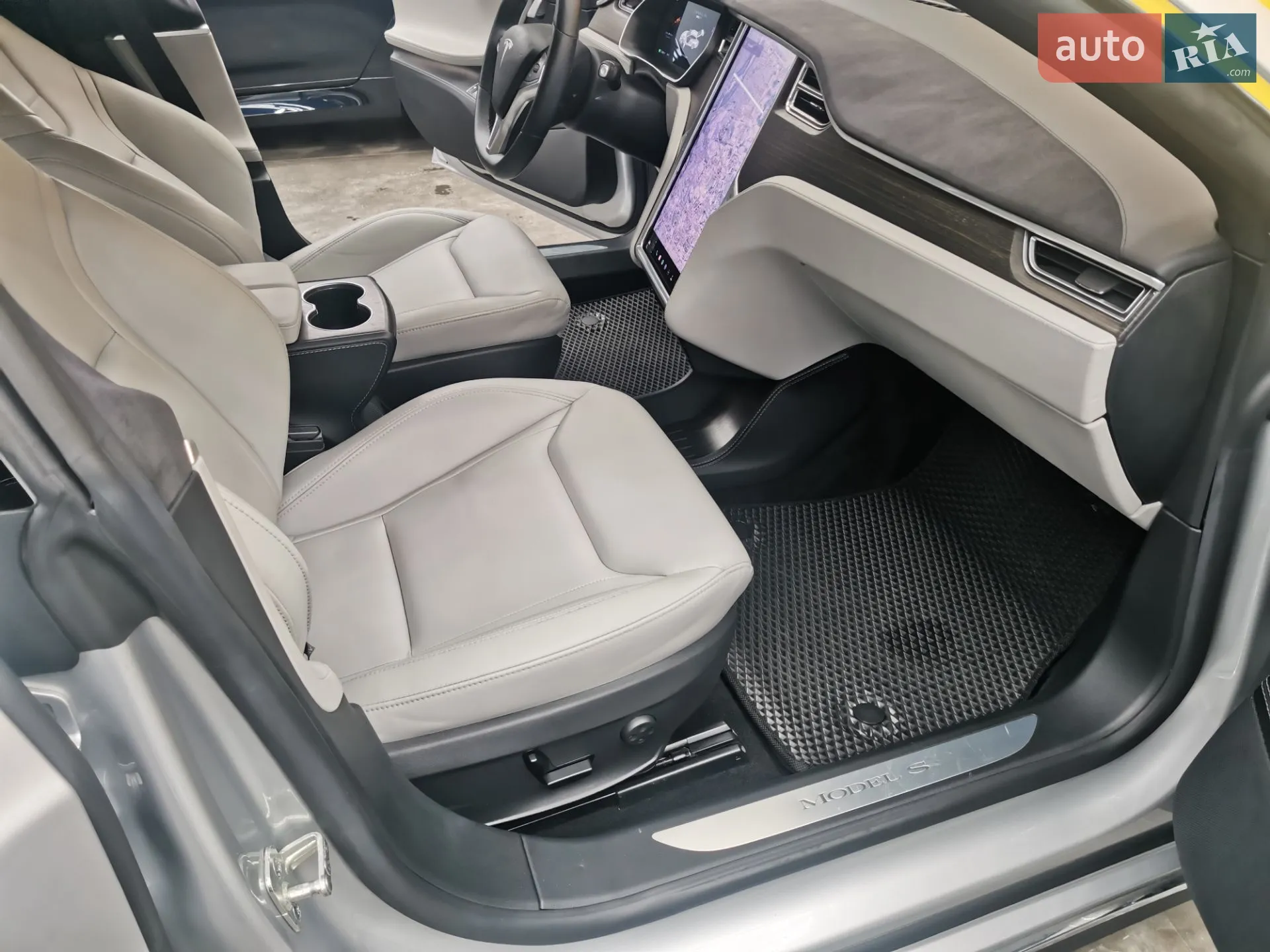 2016 Tesla Model S - мініатюра 14