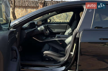 Лифтбек Tesla Model S 2022 в 