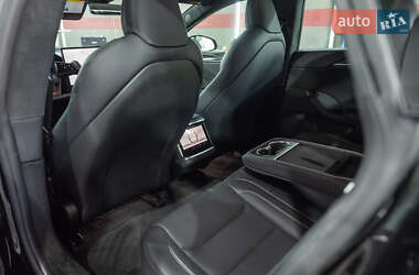 Ліфтбек Tesla Model S 2021 в 