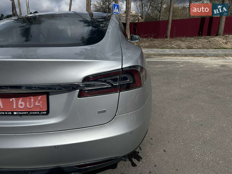 Ліфтбек Tesla Model S 2014 в Житомирі