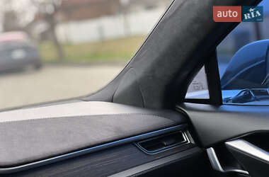 Лифтбек Tesla Model S 2014 в 