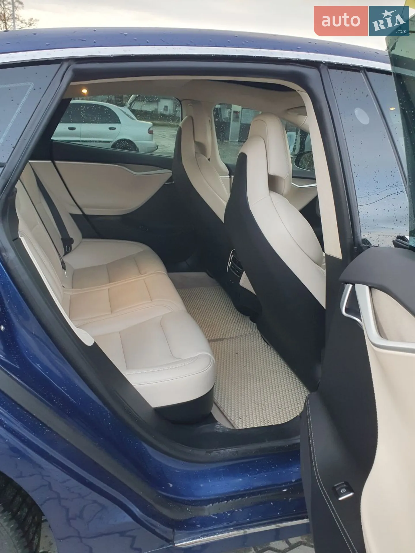 2018 Tesla Model S - мініатюра 11