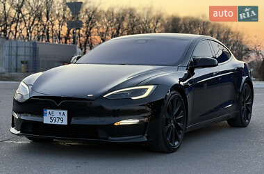 Лифтбек Tesla Model S 2022 в 