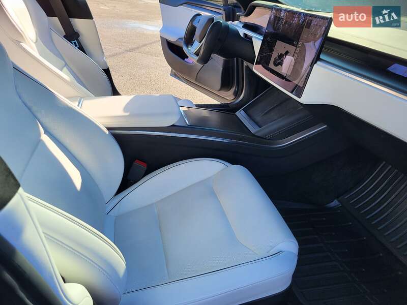 Ліфтбек Tesla Model S 2022 в Обухові