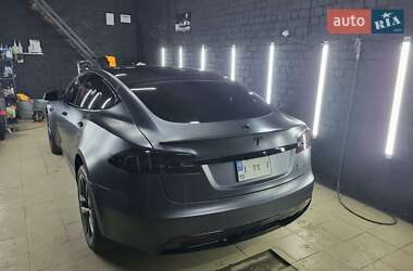 Лифтбек Tesla Model S 2022 в 