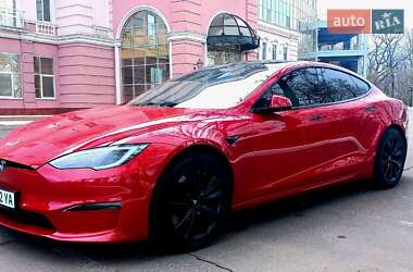 Лифтбек Tesla Model S 2021 в 