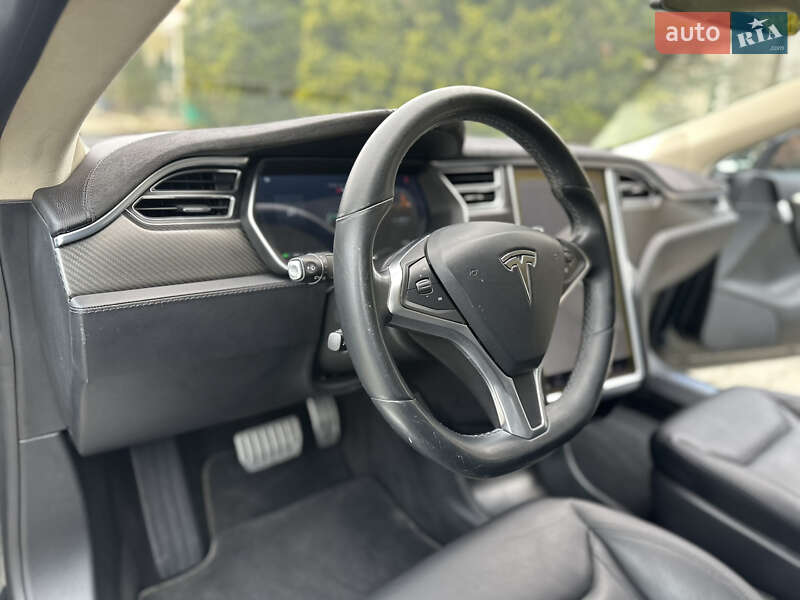 Лифтбек Tesla Model S 2014 в Одессе
