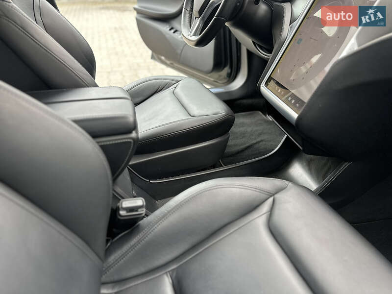 Лифтбек Tesla Model S 2014 в Одессе