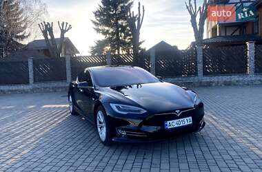 Лифтбек Tesla Model S 2018 в 