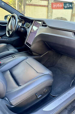 Лифтбек Tesla Model S 2018 в 