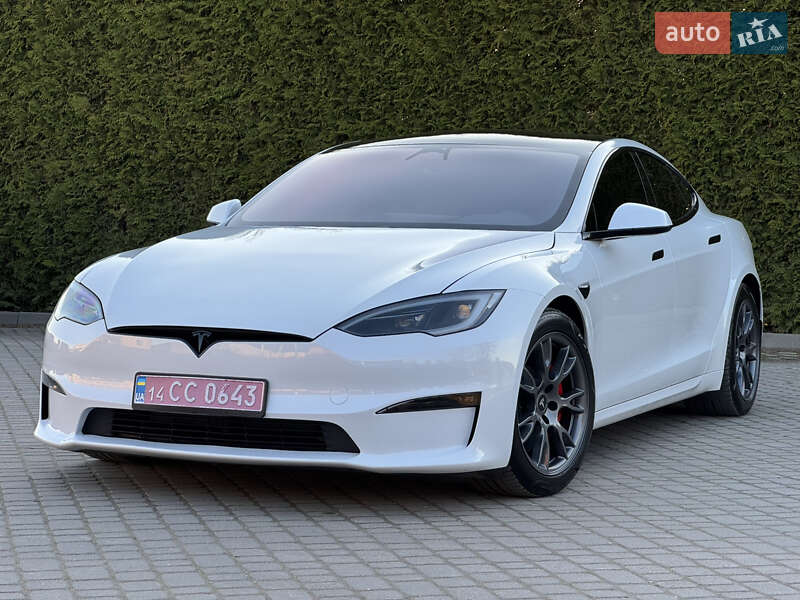 Лифтбек Tesla Model S 2023 в 