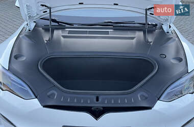 Лифтбек Tesla Model S 2023 в 