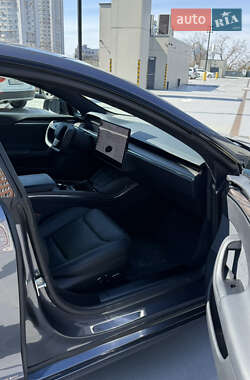 Лифтбек Tesla Model S 2021 в 