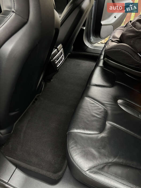 Лифтбек Tesla Model S 2013 в Днепре фото 27 Лифтбек Tesla Model S 2013 в Днепре