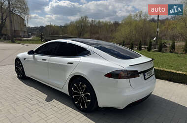 Лифтбек Tesla Model S 2019 в 