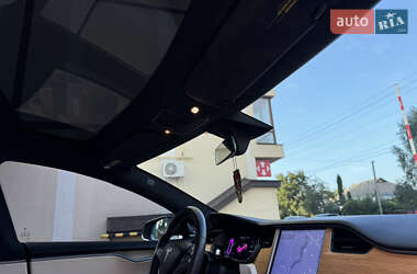 Лифтбек Tesla Model S 2019 в 