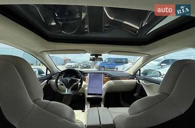 Лифтбек Tesla Model S 2017 в 