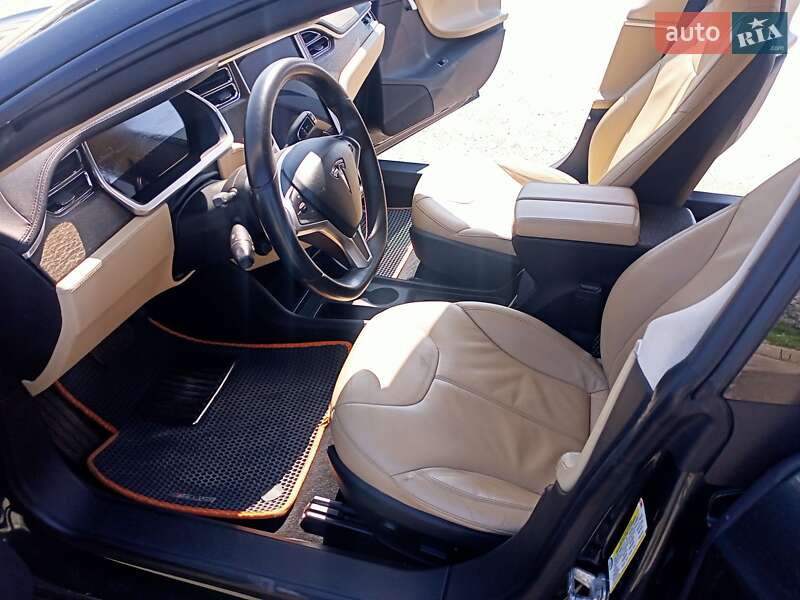 Лифтбек Tesla Model S 2013 в Харькове
