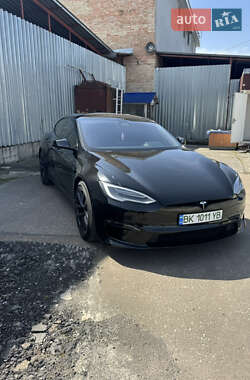 Лифтбек Tesla Model S 2021 в 