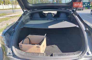 Лифтбек Tesla Model S 2014 в Днепре
