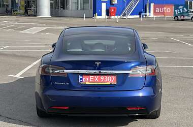 Лифтбек Tesla Model S 2020 в 
