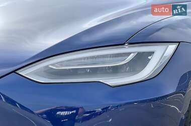 Лифтбек Tesla Model S 2020 в 