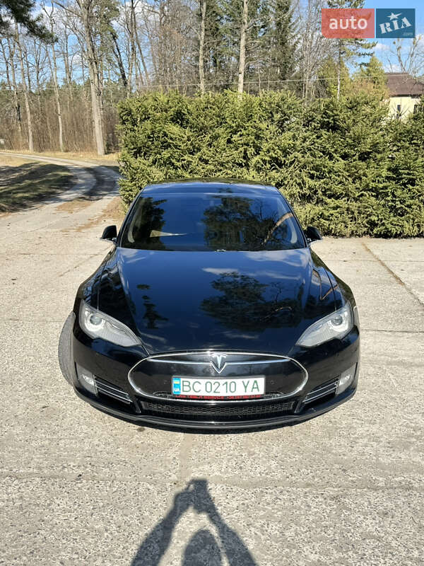 Ліфтбек Tesla Model S 2014 в Шепетівці