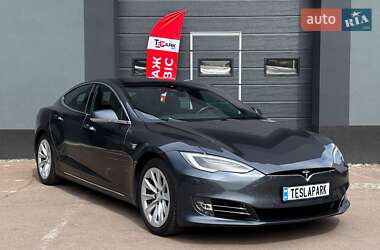 Лифтбек Tesla Model S 2018 в 