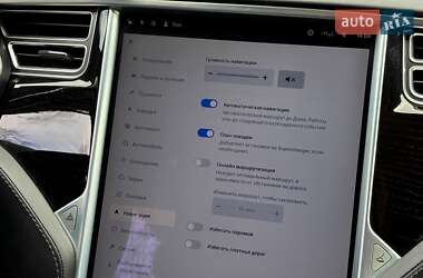 Лифтбек Tesla Model S 2018 в 