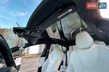 Ліфтбек Tesla Model S 2019 в 