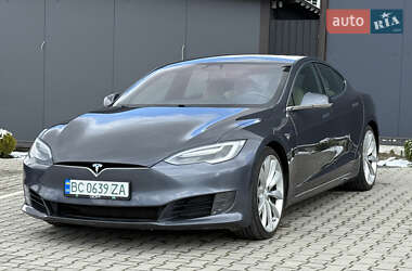Лифтбек Tesla Model S 2017 в 