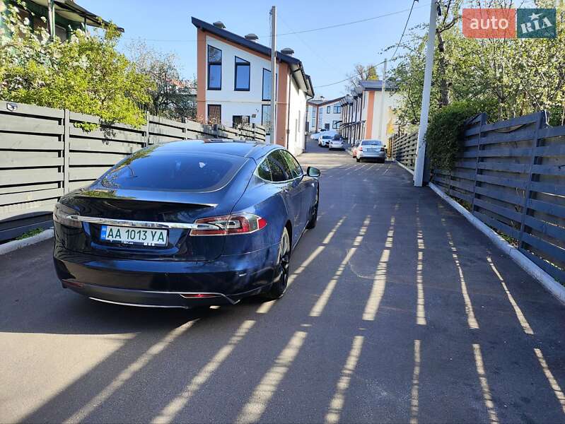 Лифтбек Tesla Model S 2014 в Ирпене фото 4 Лифтбек Tesla Model S 2014 в Ирпене