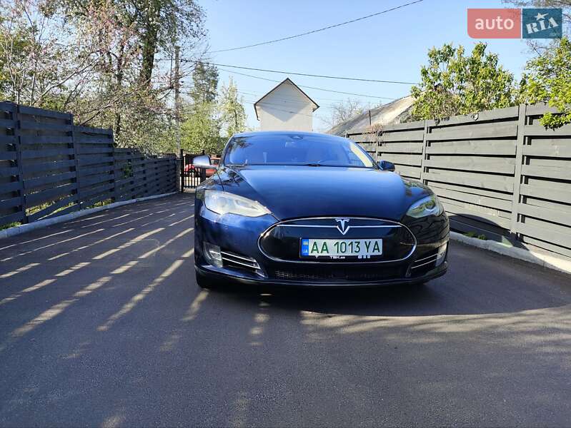 Лифтбек Tesla Model S 2014 в Ирпене фото 9 Лифтбек Tesla Model S 2014 в Ирпене