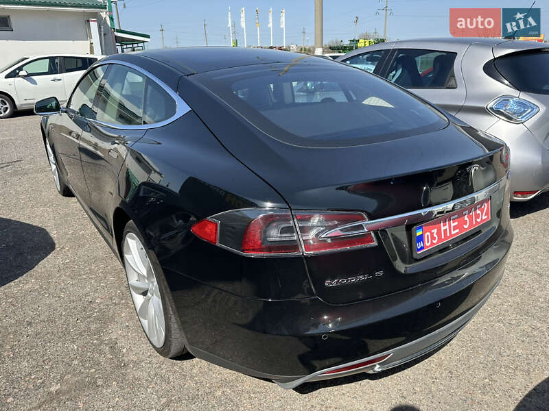 Лифтбек Tesla Model S 2013 в Одессе