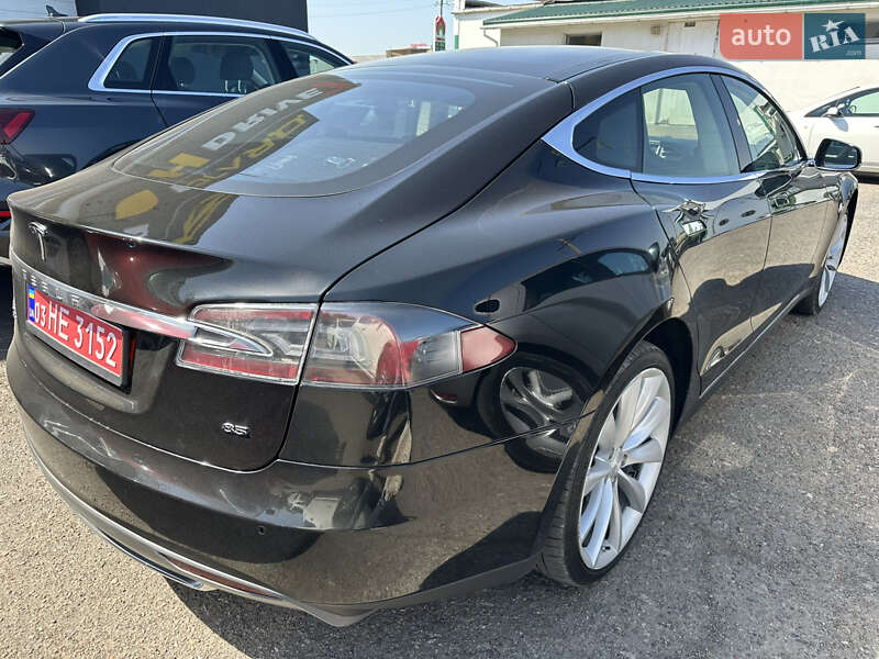 Лифтбек Tesla Model S 2013 в Одессе