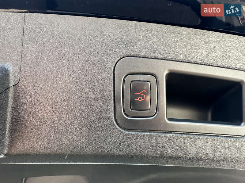 Лифтбек Tesla Model S 2013 в Одессе