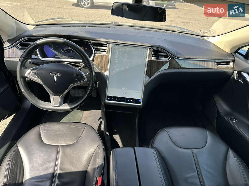 Лифтбек Tesla Model S 2013 в Одессе