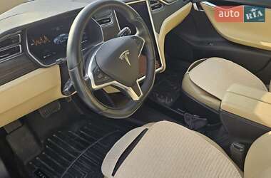 Лифтбек Tesla Model S 2014 в Тернополе