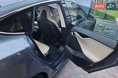 Лифтбек Tesla Model S 2014 в Тернополе