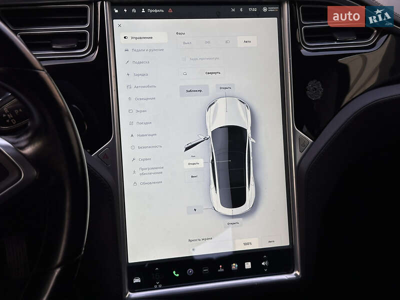 Лифтбек Tesla Model S 2014 в Киеве