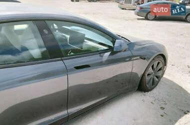 Лифтбек Tesla Model S 2021 в 