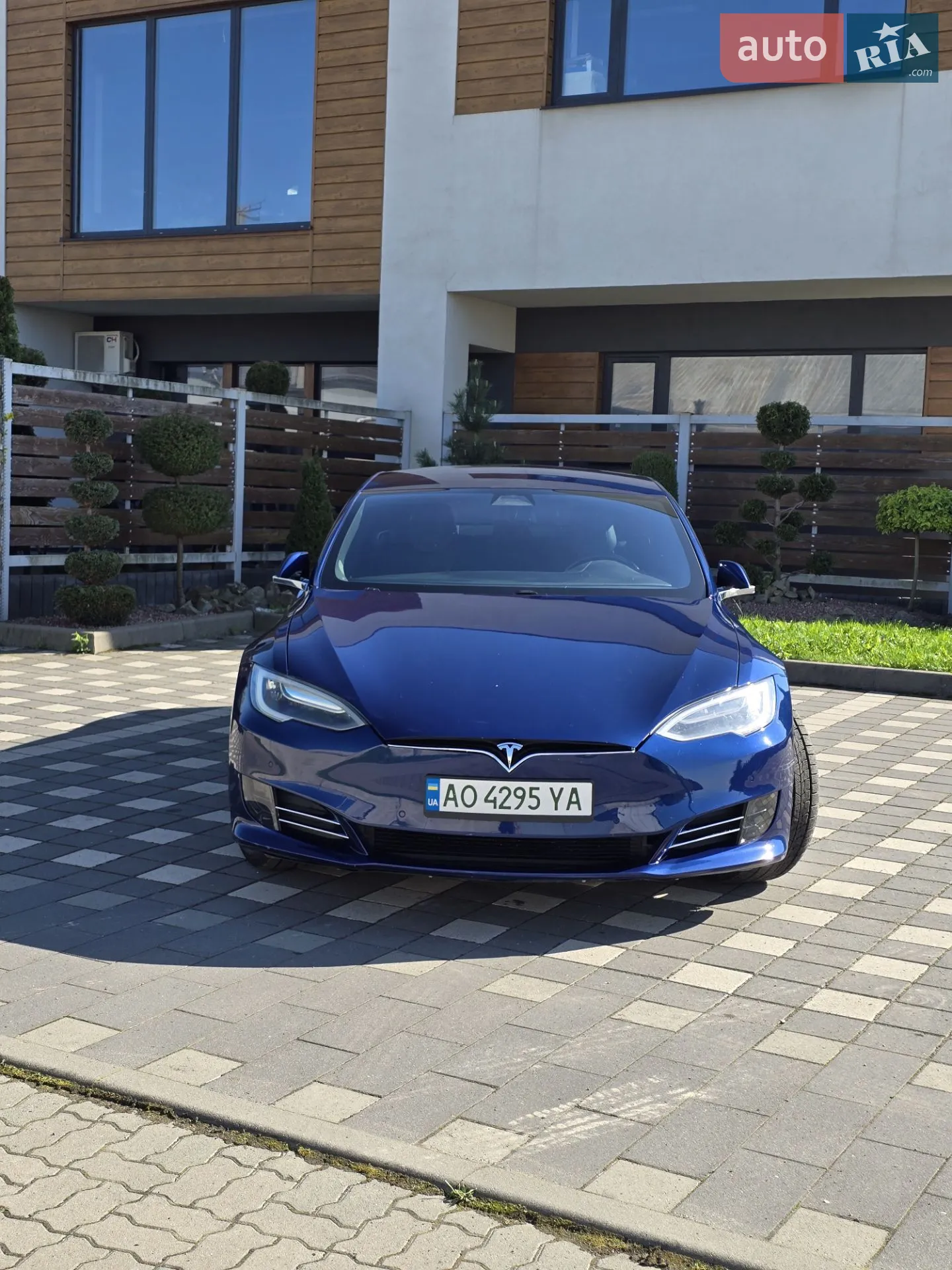 Tesla Model S 2017 VIN 5YJSA1E12HF191706 фото оголошення 25 з 29