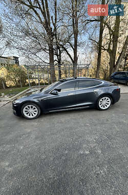 Ліфтбек Tesla Model S 2018 в Тернополі