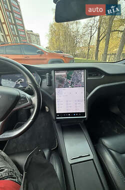Лифтбек Tesla Model S 2018 в Тернополе