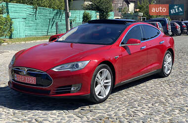 Лифтбек Tesla Model S 2013 в Луцке