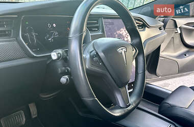 Ліфтбек Tesla Model S 2018 в 
