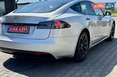 Лифтбек Tesla Model S 2018 в 