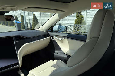 Лифтбек Tesla Model S 2018 в 
