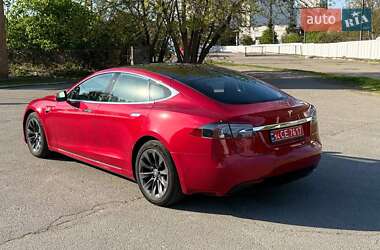 Лифтбек Tesla Model S 2020 в 