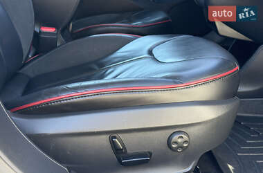 Лифтбек Tesla Model S 2013 в 